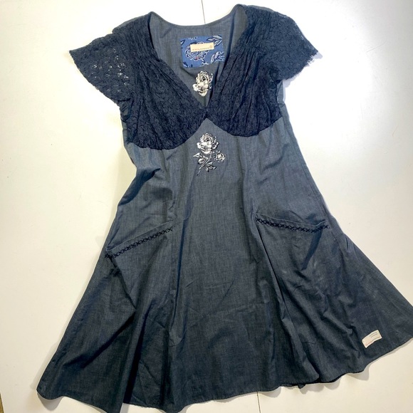 Odd Molly Uncorporated Grey Rose Print Feminine Boho Flowery Pocket Dress 3 - Picture 2 of 15